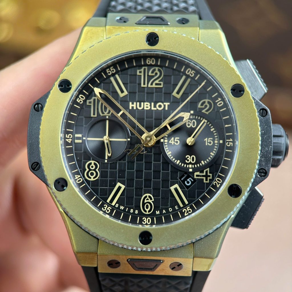Hublot-Big-Bang-Green-Case-431.MX.1330.RX-43mm Replica Watches - 1-150