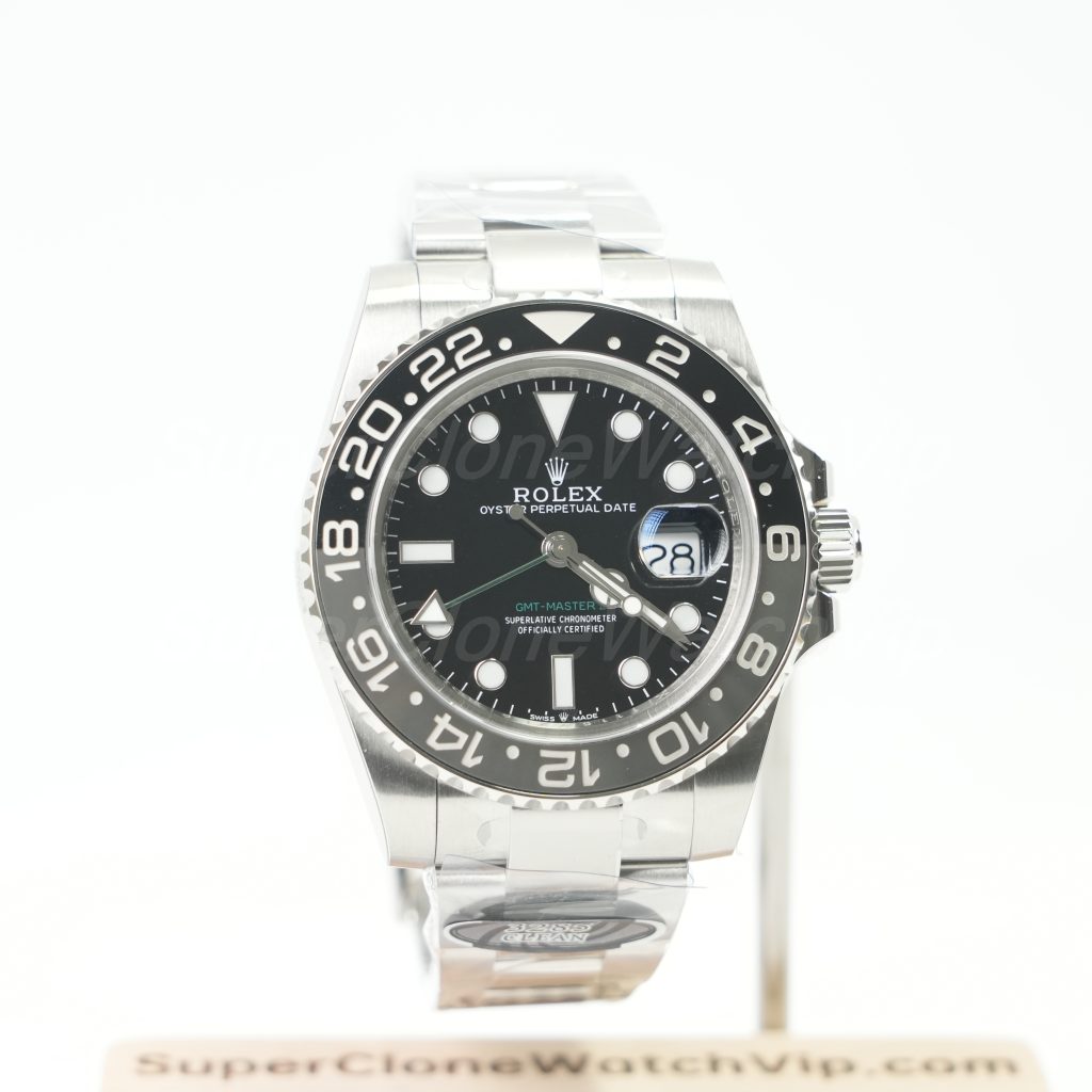 Rolex-GMT-Master-II-126710GRNR-Bruce- Wayne-Oyester-3285-movement Replica Watches - 1-204-scaled