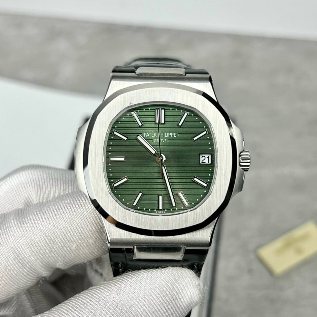 Patek-Philippe-Nautilus-5711-Green-Dial-Leather-Strap--40mm Replica Watches - 1-23
