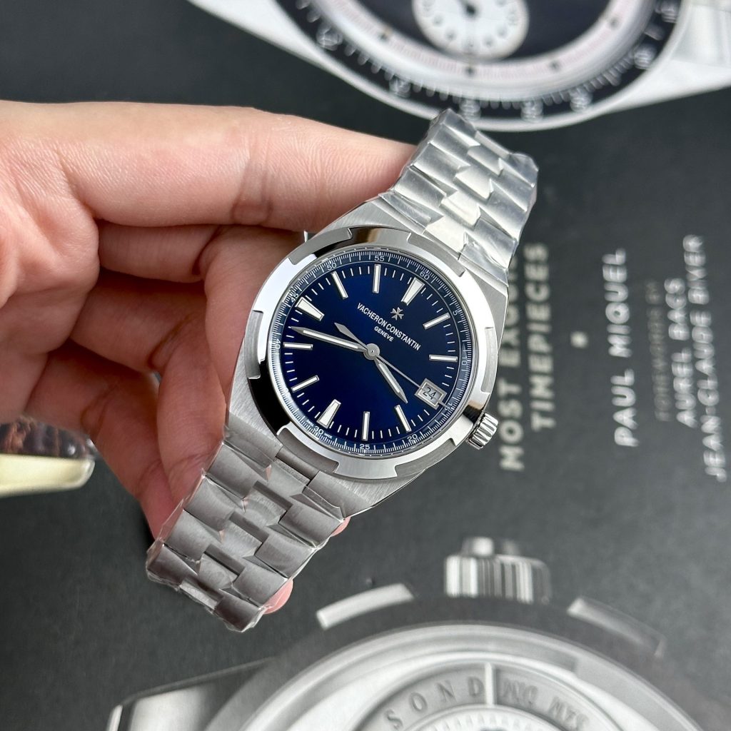 Vacheron Constantin Overseas 4500V Blue Dial 41mm Replica Watches - 1-62