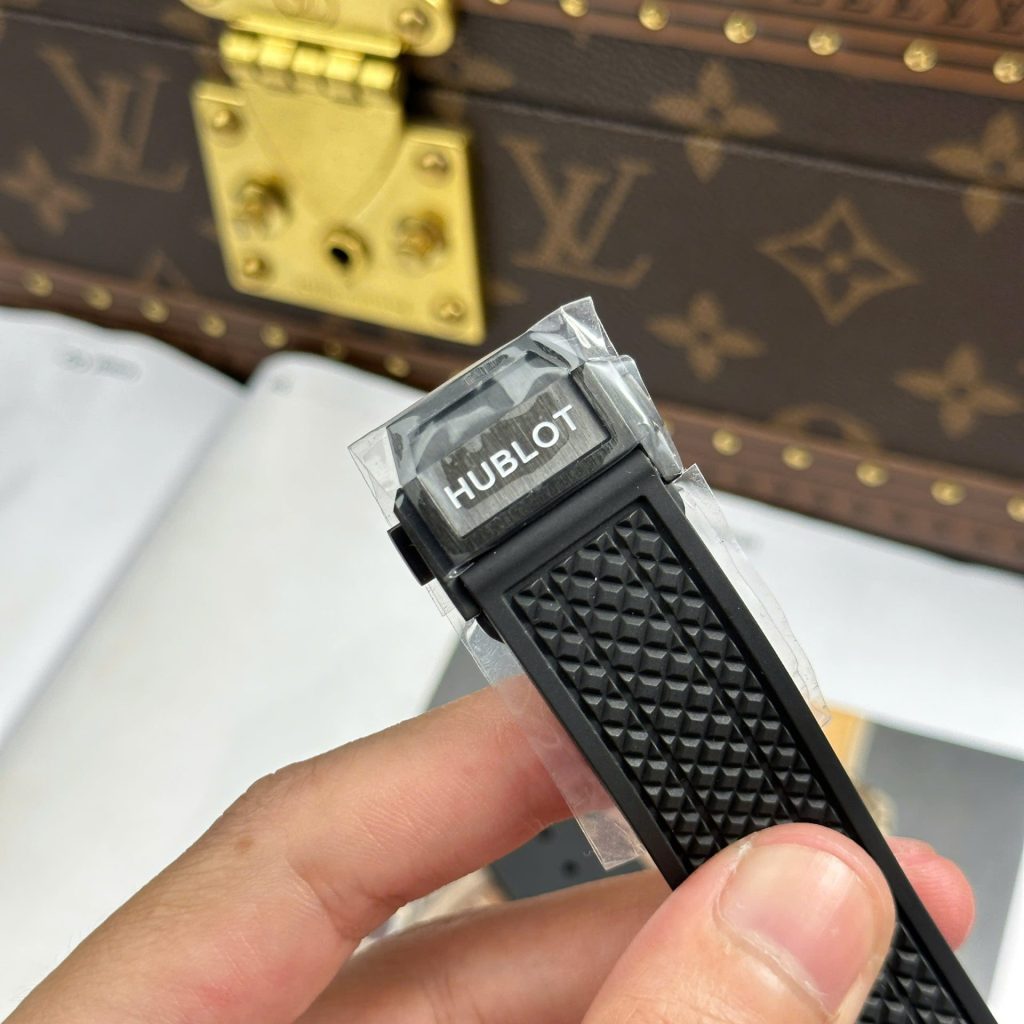 Hublot-Big-Bang-301.CI.1770.RX-All-Black-44mm Replica Watches - 10-70