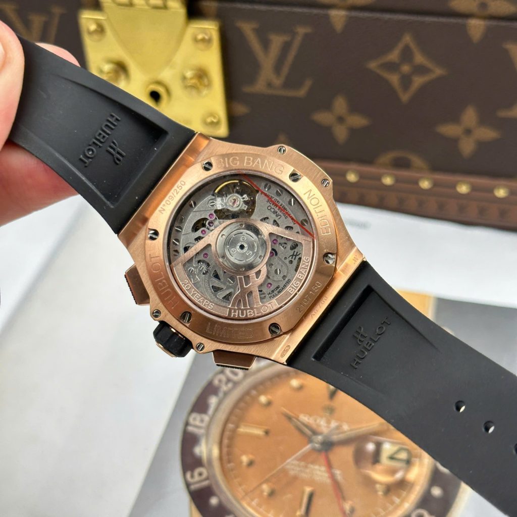 Hublot-Big-Bang-Rose-Gold-Black-Dial-431.OM.1338.RX-43mm Replica Watches - 12-38