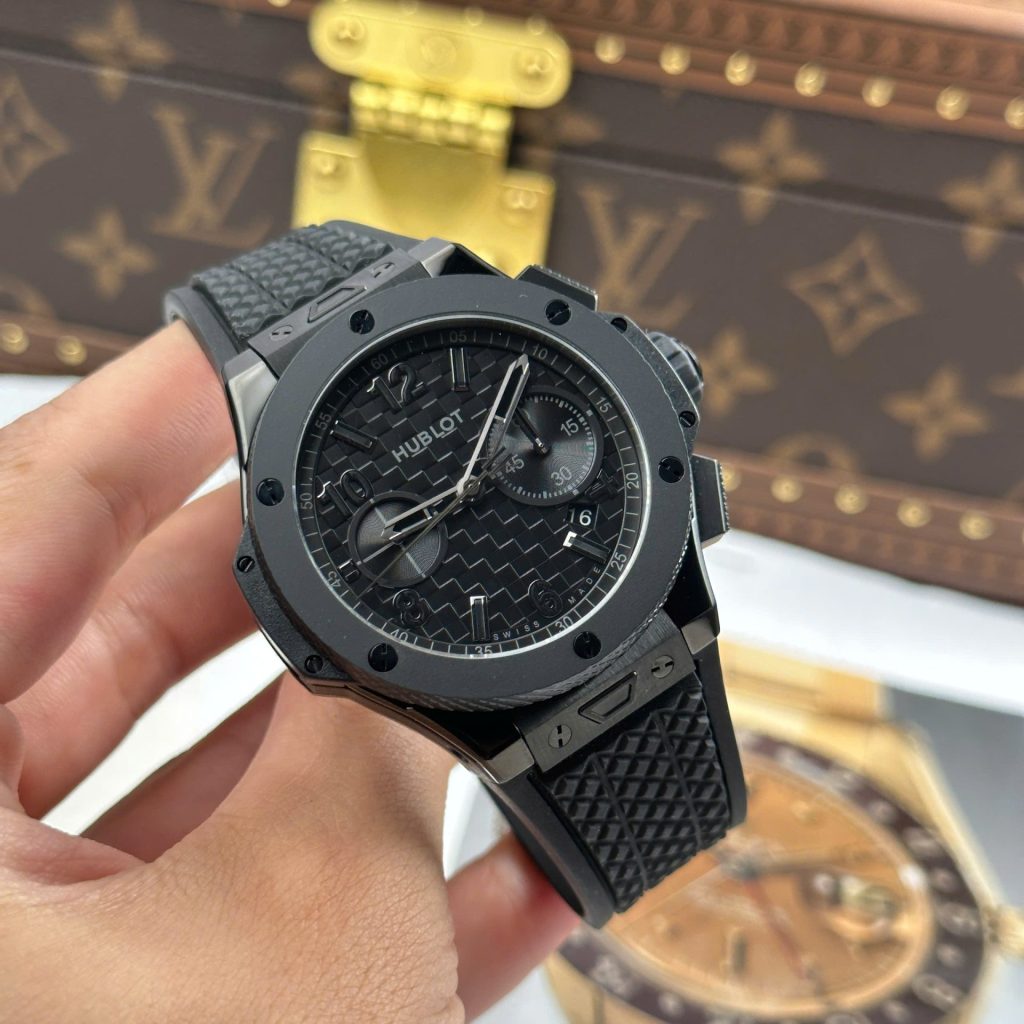 Hublot-Big-Bang-301.CI.1770.RX-All-Black-44mm Replica Watches - 2-211