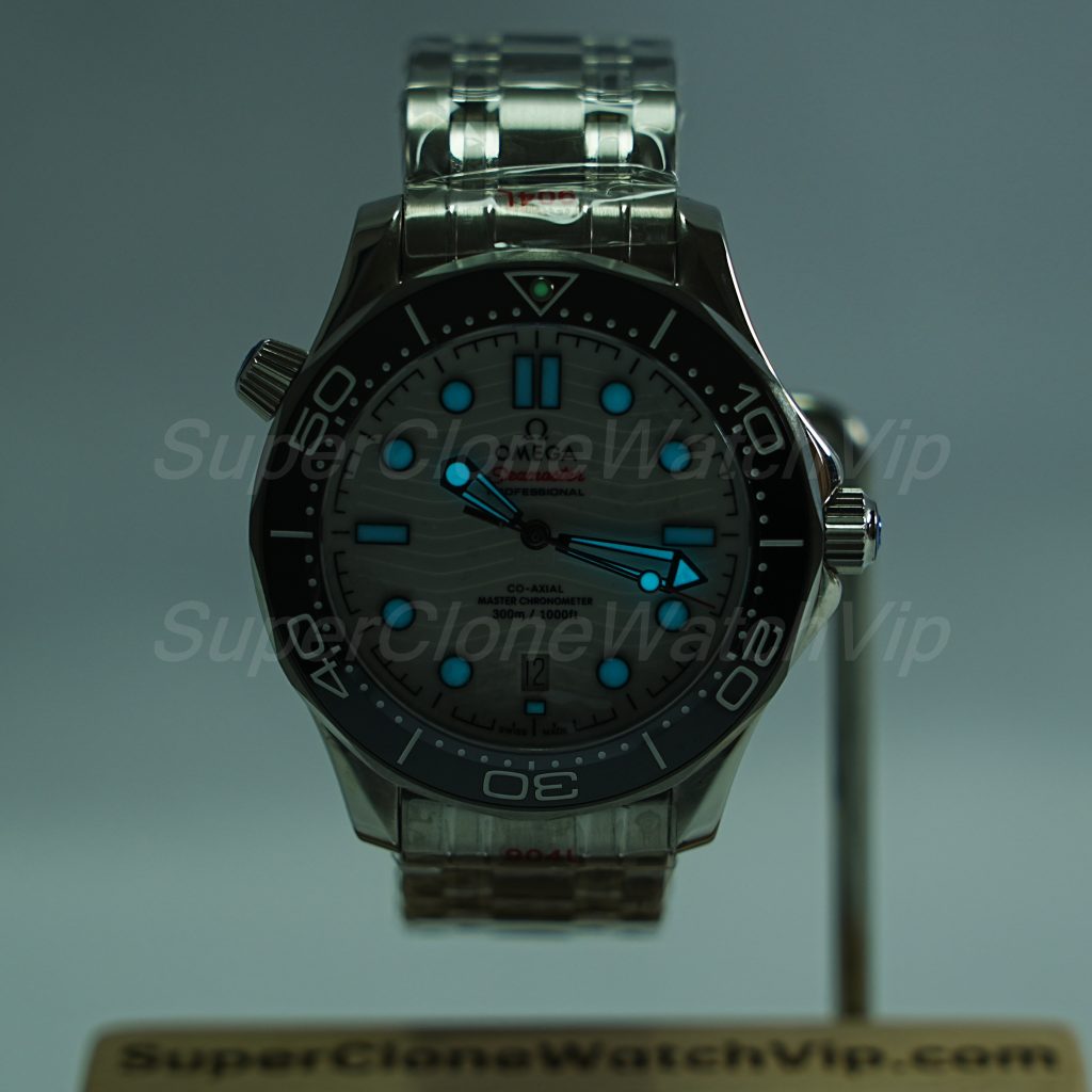 Omega-Seamaster-White-dial-210.30.42.20.04.001-42mm Replica Watches - 2-390-scaled