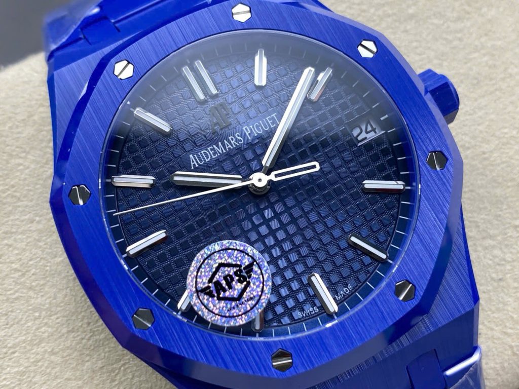 Audemars-Piguet-Royal-Oak-15500-Blue-Ceramic-Blue-Dial-41mm Replica Watches - 3-21
