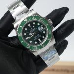 Rolex-Submariner-116610LV-Hulk-40mm-Green-Dial Replica Watches - 3-353-scaled