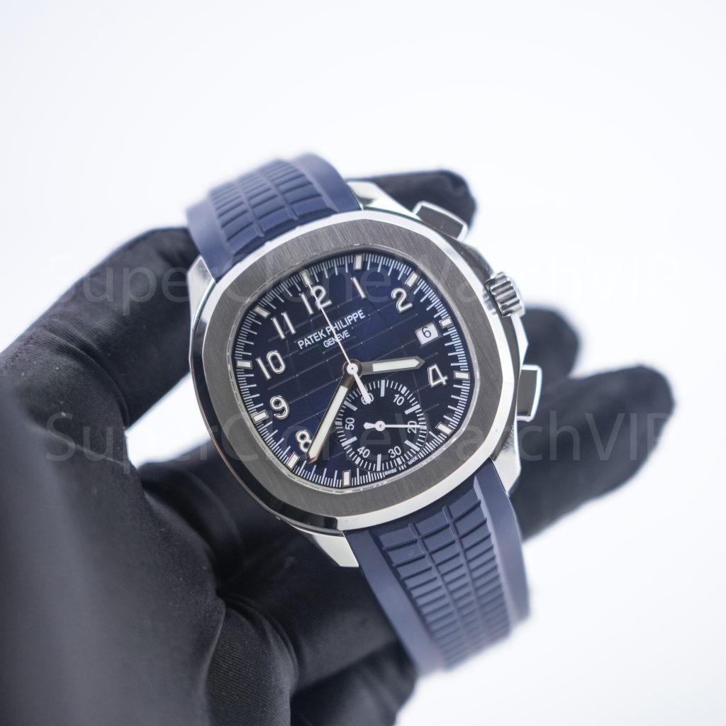 Patek-Philippe-Aquanaut-5968G-Blue-Dial-42mm Replica Watches - 3-368-scaled