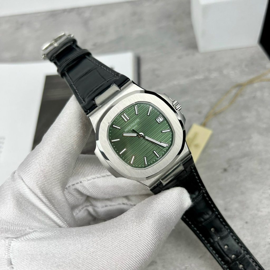 Patek-Philippe-Nautilus-5711-Green-Dial-Leather-Strap--40mm Replica Watches - 3-87