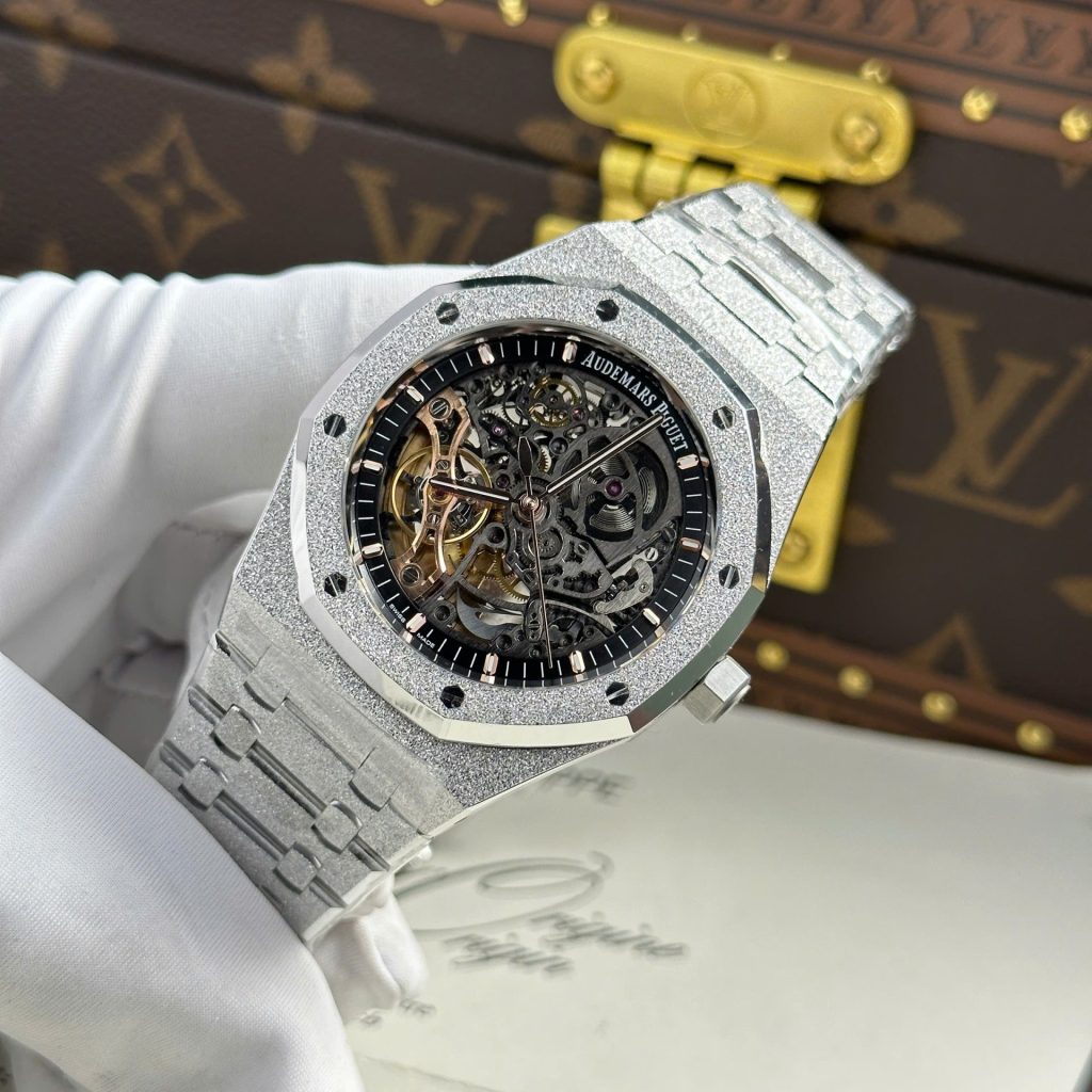 Audemars-Piguet-Royal-Oak-Frost-15407-Skeleton-Dial-41mm Replica Watches - 4-11