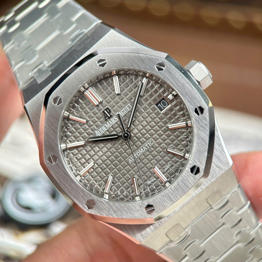 Audemars-Piguet-Royal-Oak-15450ST-Grey-Dial-37mm Replica Watches - 4-15