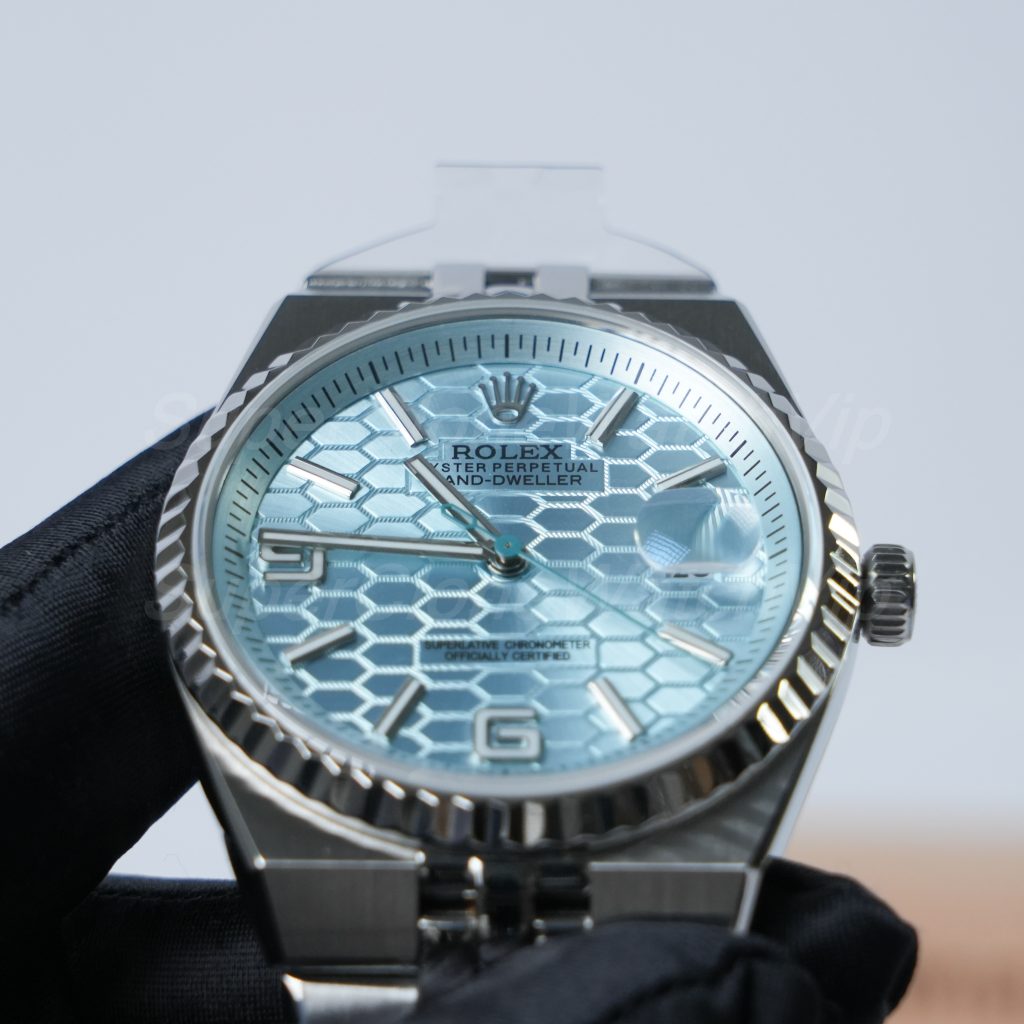 Rolex-Land-Dweller-127334-Ice-Blue-Dial-Steel-40mm Super Clone Watches - 4-338-scaled