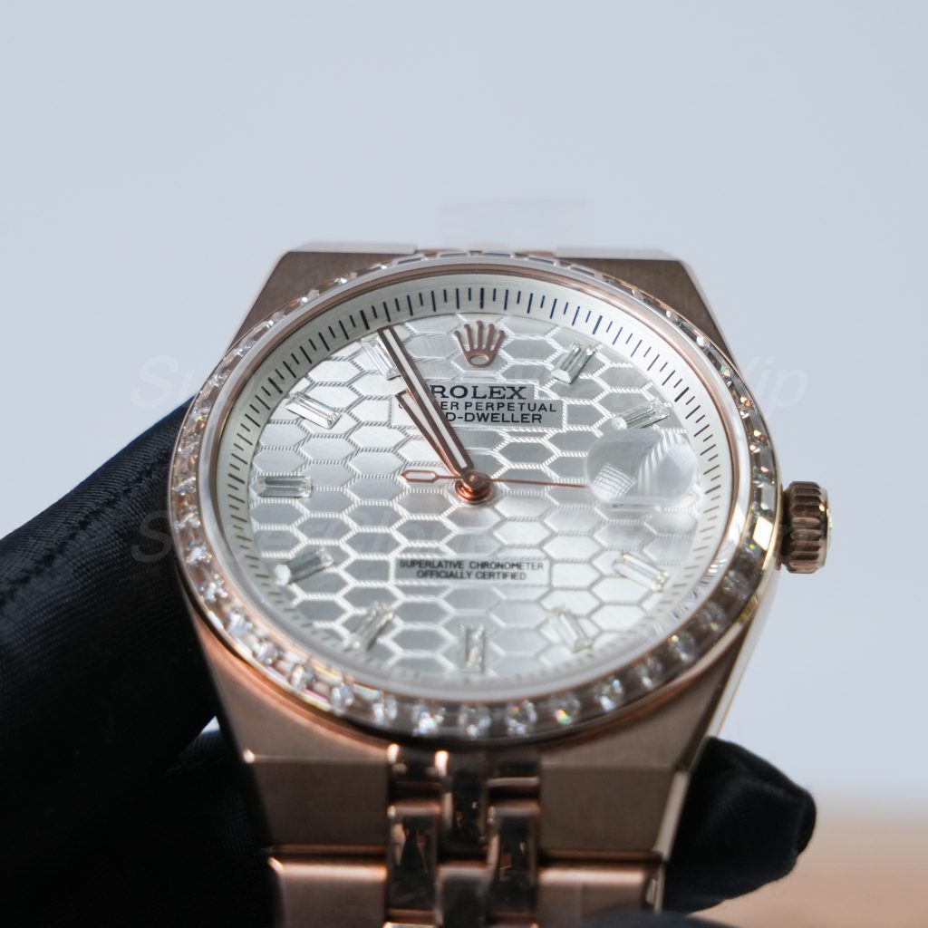 Rolex-Land-Dweller-127335-White-Dial-Rose-Gold-Diamond-Bezel-Diamond-Markers-40mm Super Clone Watches - 4-339-scaled