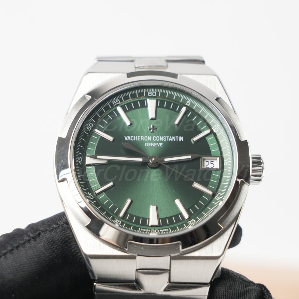 Vacheron Constantin Overseas 4500V Green Dial 41mm Replica Watches - 4-387-scaled