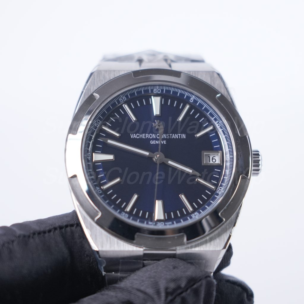 Vacheron Constantin-4500V-Overseas-Blue-Dial-41mm Replica Watches - 4-389-scaled