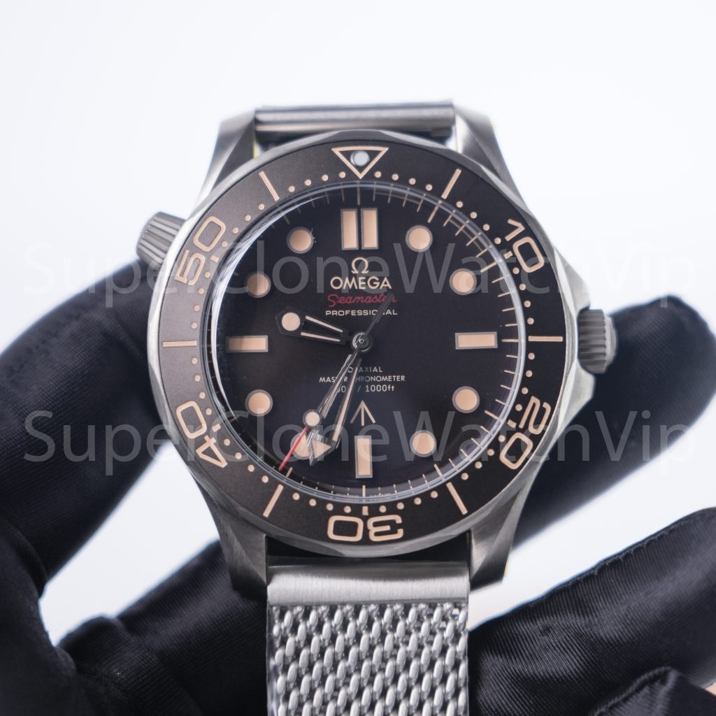 Omega-Seamaster-300-007-Chocolate-Bezel-210.90.42.20.01.001-42mm Replica Watches - 4-390-scaled
