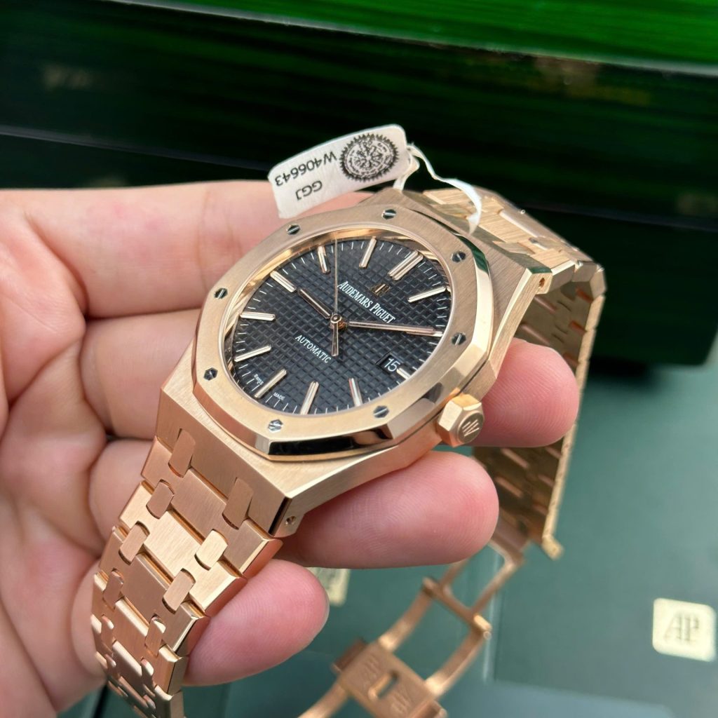 Audemars-Piguet-Royal-Oak-15400OR-AUDOMARS-PROJECT-Rose-Gold-Black-Dial-41mm Replica Watches - 4-4