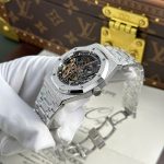 Audemars-Piguet-Royal-Oak-Frost-15407-Skeleton-Dial-41mm Replica Watches - 5-10