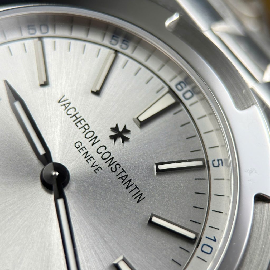 Vacheron Constantin Overseas Ultra-Thin 2000V White Dial 40mm Replica Watches - 5-118