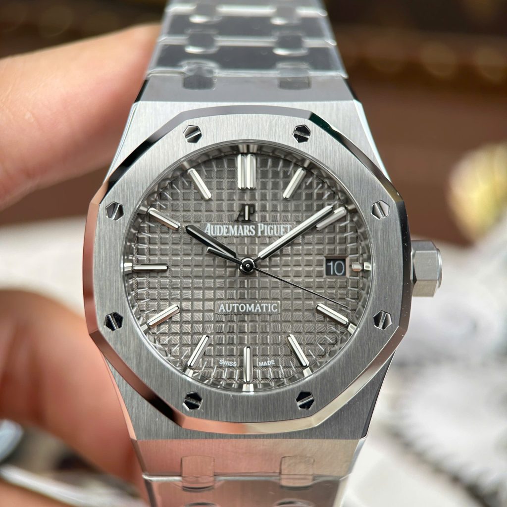 Audemars-Piguet-Royal-Oak-15450ST-Grey-Dial-37mm Replica Watches - 5-14