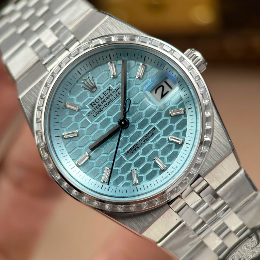 Rolex-Land-Dweller-127234-Ice-Blue-Dial-Diamond-Bezel-Diamond-Markers-Steel-36mm Super Clone Watches - 5-200