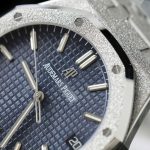 Audemars-Piguet-Royal-Oak-15500ST-Frosted-Gold-Blue-Dial-41mm Replica Watches - 5-23