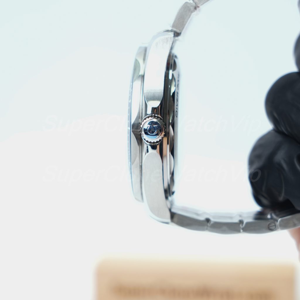 Omega-Seamaster-Black-Dial-210.30.42.20.01.001-42mm Replica Watches - 5-384-scaled