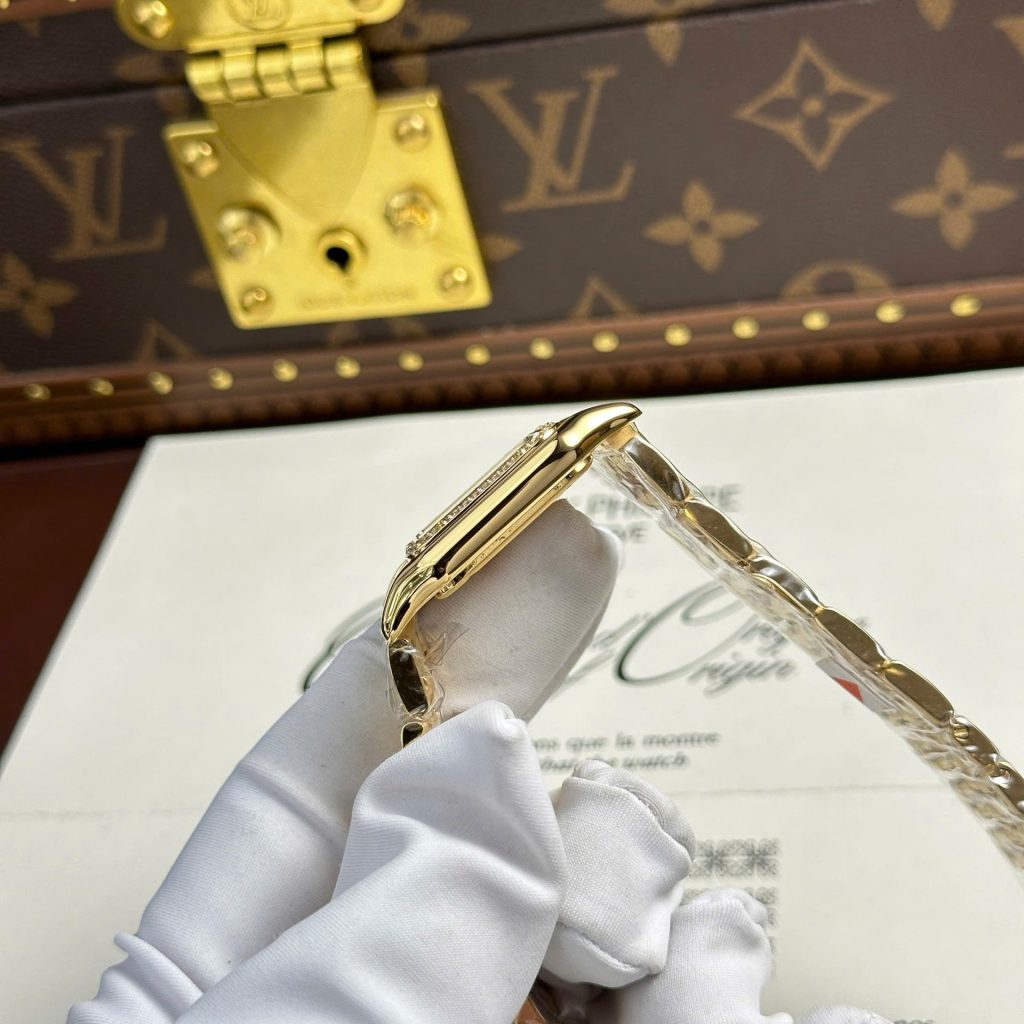 Cartier-Panthere-WJPN0085-White-Dial-Gold-Zircon-Bezel-27x36mm Replica Watches - 6-145