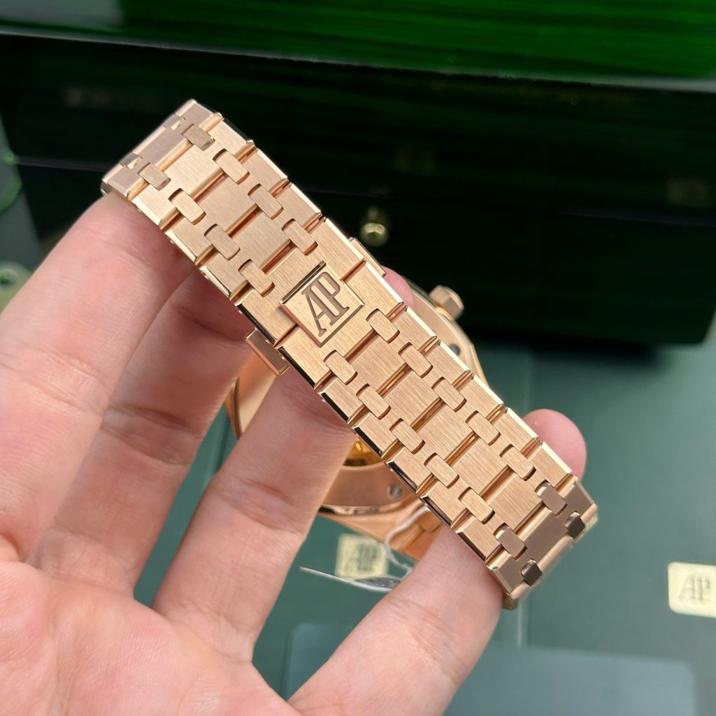 Audemars-Piguet-Royal-Oak-15400OR-AUDOMARS-PROJECT-Rose-Gold-Black-Dial-41mm Replica Watches - 6-4