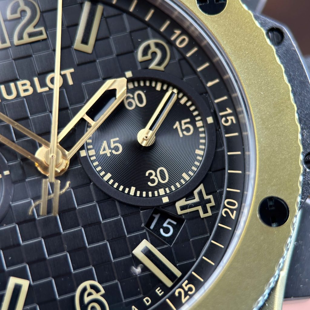 Hublot-Big-Bang-Green-Case-431.MX.1330.RX-43mm Replica Watches - 7-173