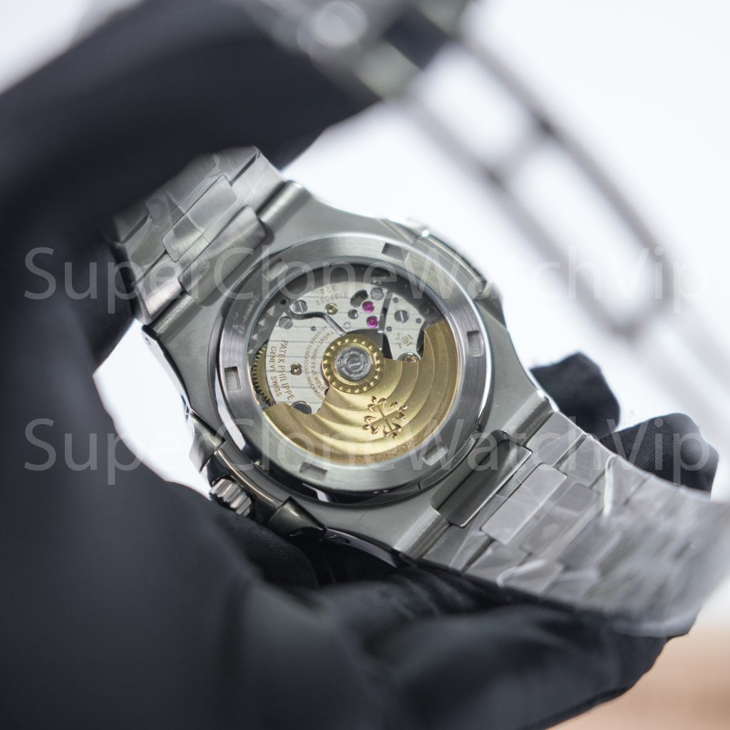 Patek-Philippe-Nautilus-5740-Grey-Dial-Zircon-Bezel-40mm Replica Watches - 7-302-scaled