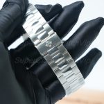 Patek-Philippe-Nautilus-5711-Green-Dial-40mm Replica Watches - 7-307-scaled