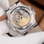 Patek-Philippe-Nautilus-5711-Grey-Dial-Leather-Strap-40mm Replica Watches - 7-62