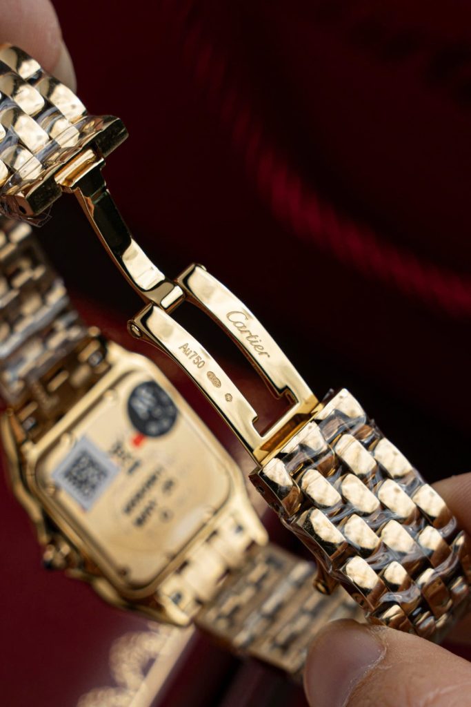 Cartier-Panthere-WJPN0015-White-Dial-Gold-Zircon-Bezel-27x37mm Replica Watches - 8-120