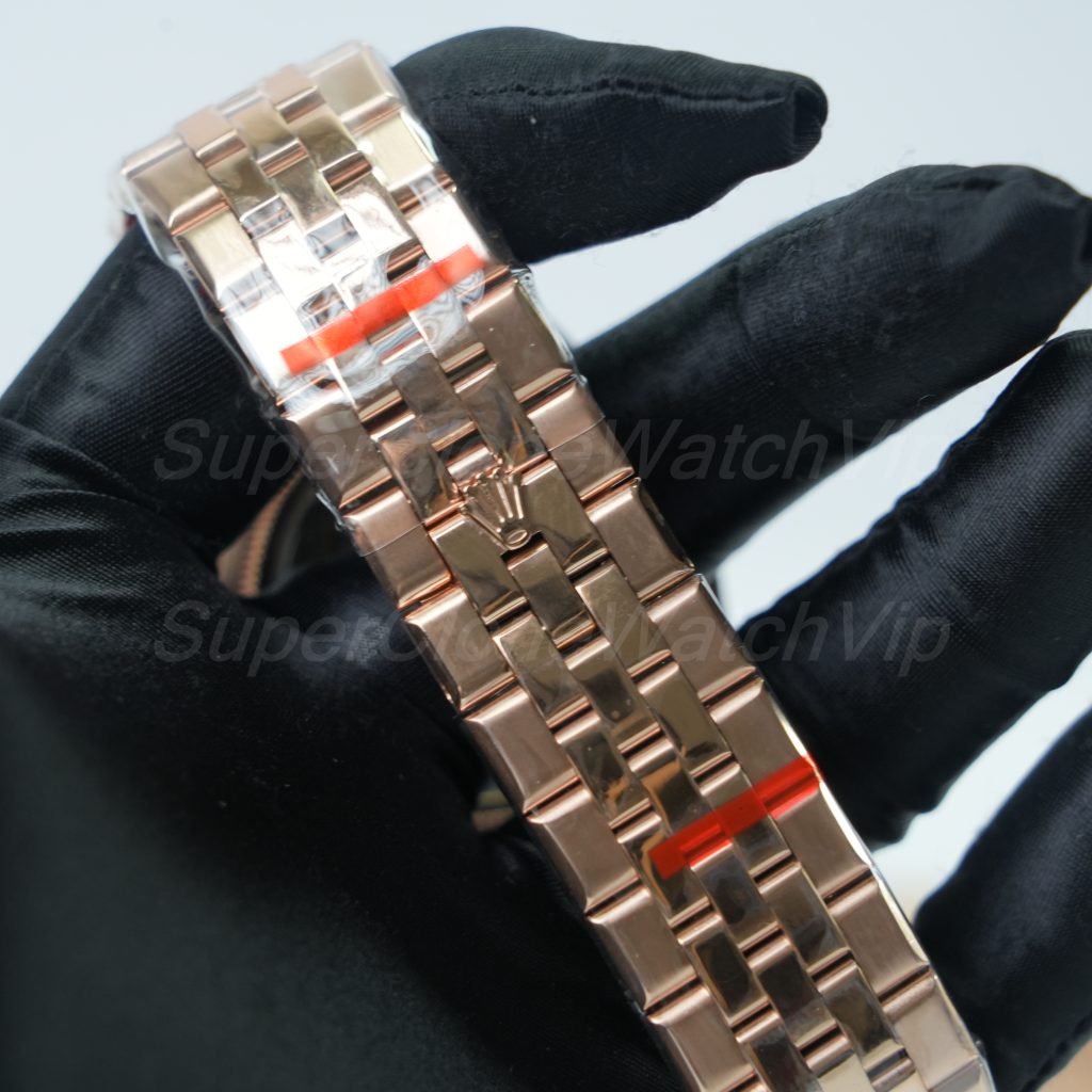 Rolex-Land-Dweller-127335-White-Dial-Rose-Gold-Diamond-Bezel-Diamond-Markers-40mm Super Clone Watches - 8-258-scaled