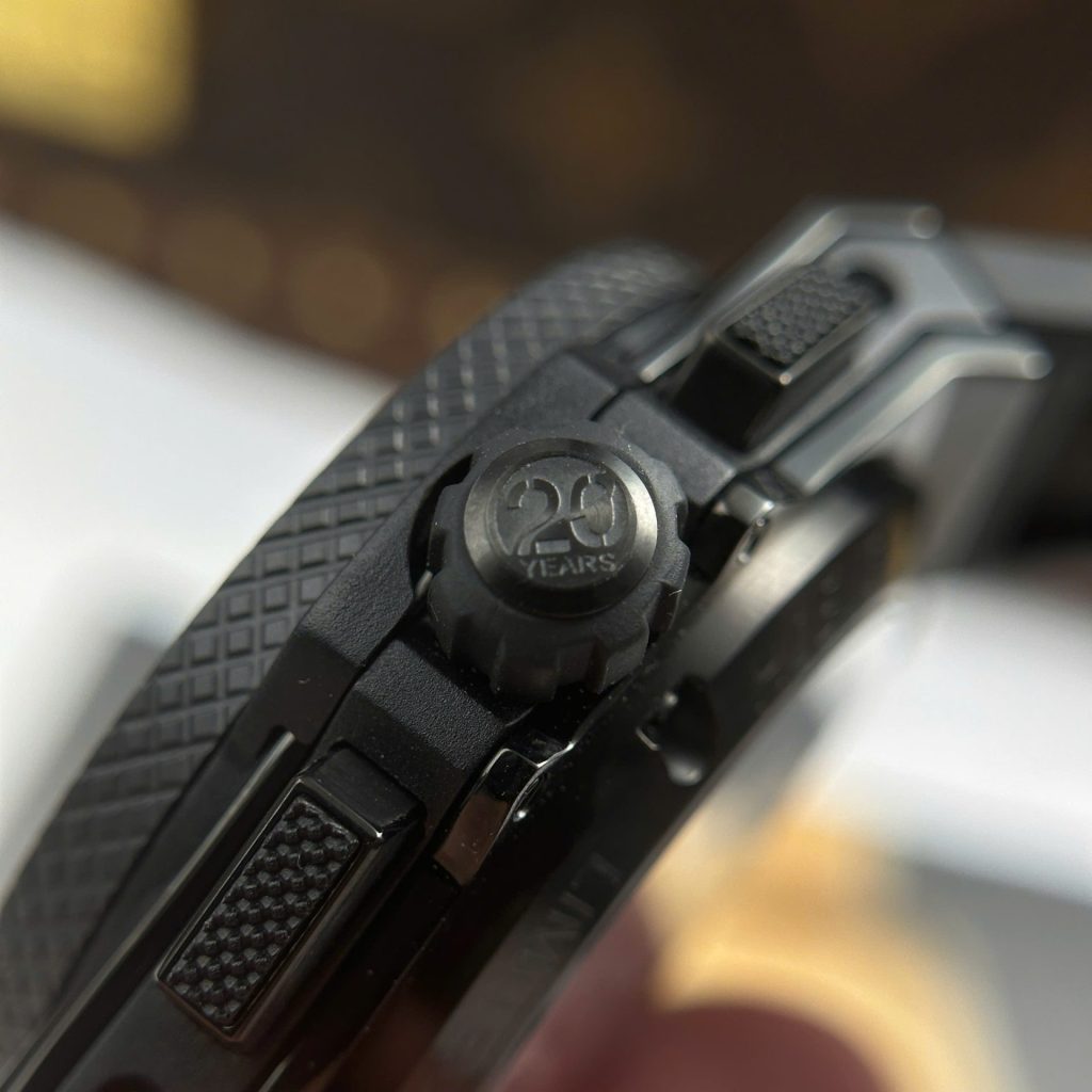 Hublot-Big-Bang-301.CI.1770.RX-All-Black-44mm Replica Watches - 9-105