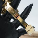 Rolex-Oyster-Perpetual-M226658-Yacht-Master-Gold-Oysterflex-42mm Replica Watches - 9-250-scaled