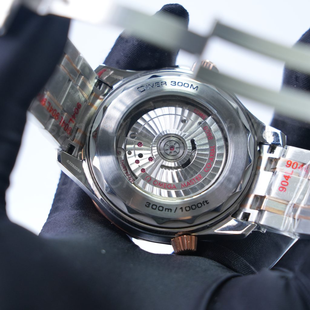 Omega-Seamaster-Diver-Yellow-Gold-Black-Dial-210.20.42.20.01.002-42mm Replica Watches - 9-262-scaled
