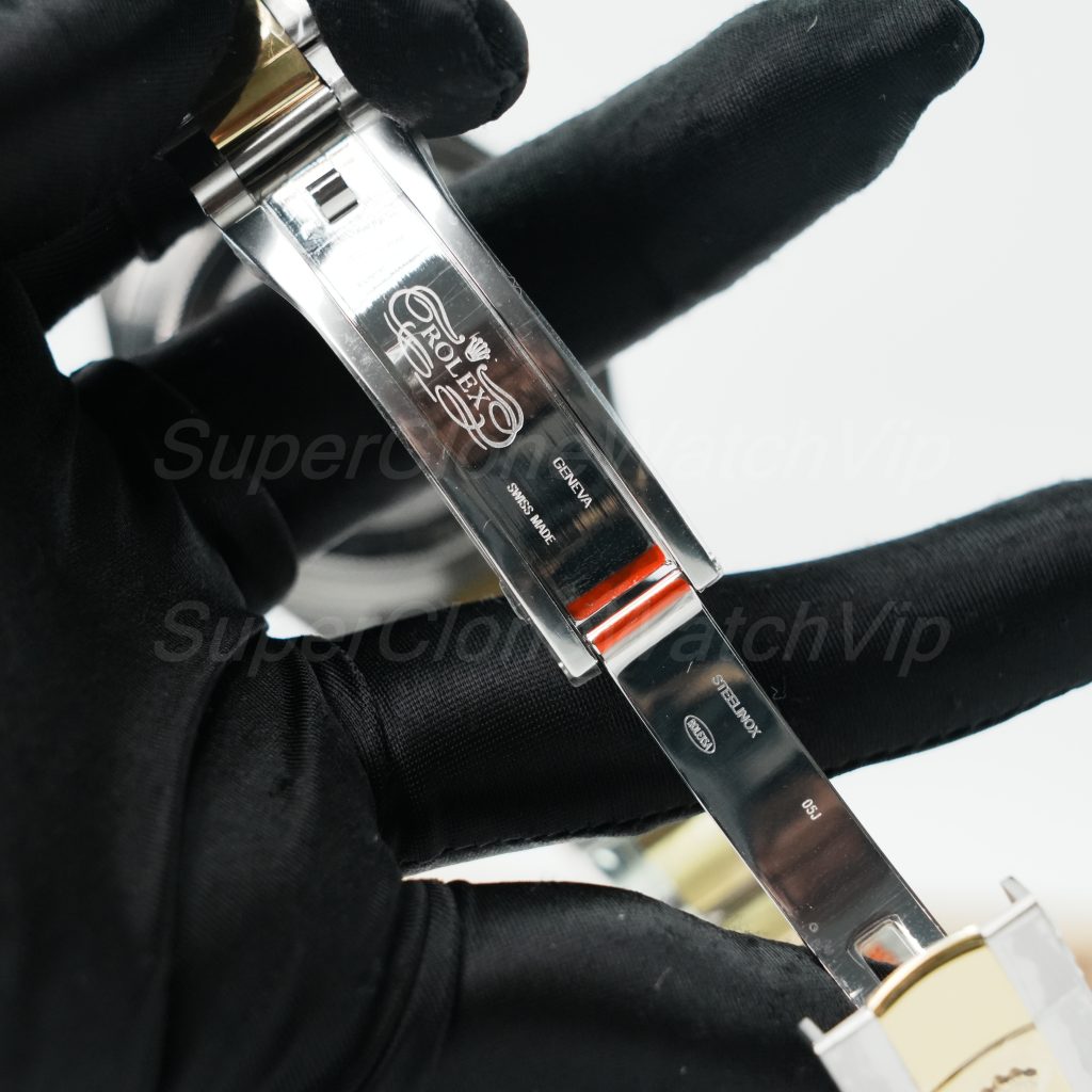 Rolex-Sky-Dweller-326933-White-Dial-Oyster-42mm-Two-Tone Replica Watches - 9-281-scaled