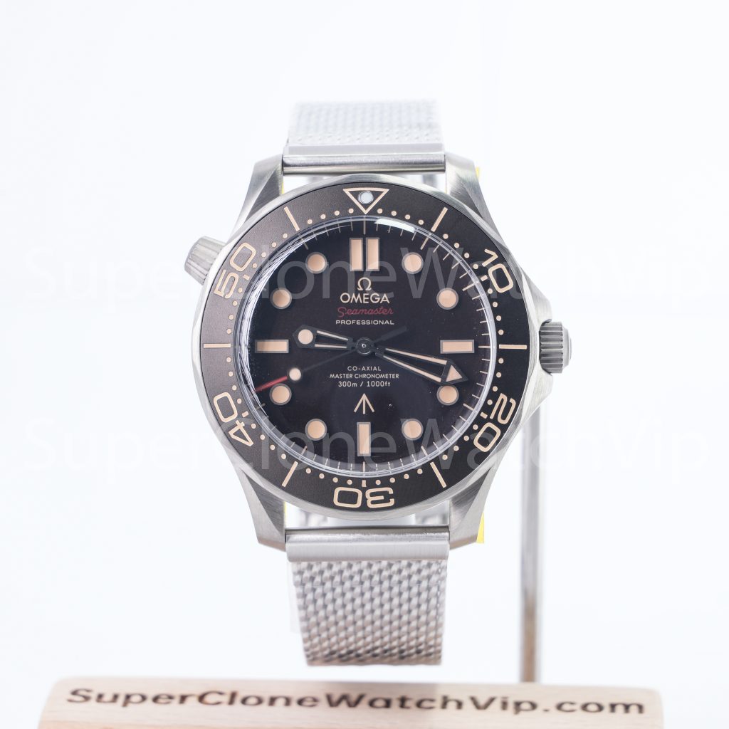 Omega Seamaster 007 Edition 210.90.42.20.01.001 Grey Titanium Mesh 42mm Replica Watch