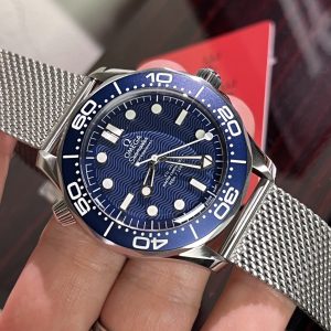 Omega Seamaster James Bond 210.30.42.20.03.002 42mm 3