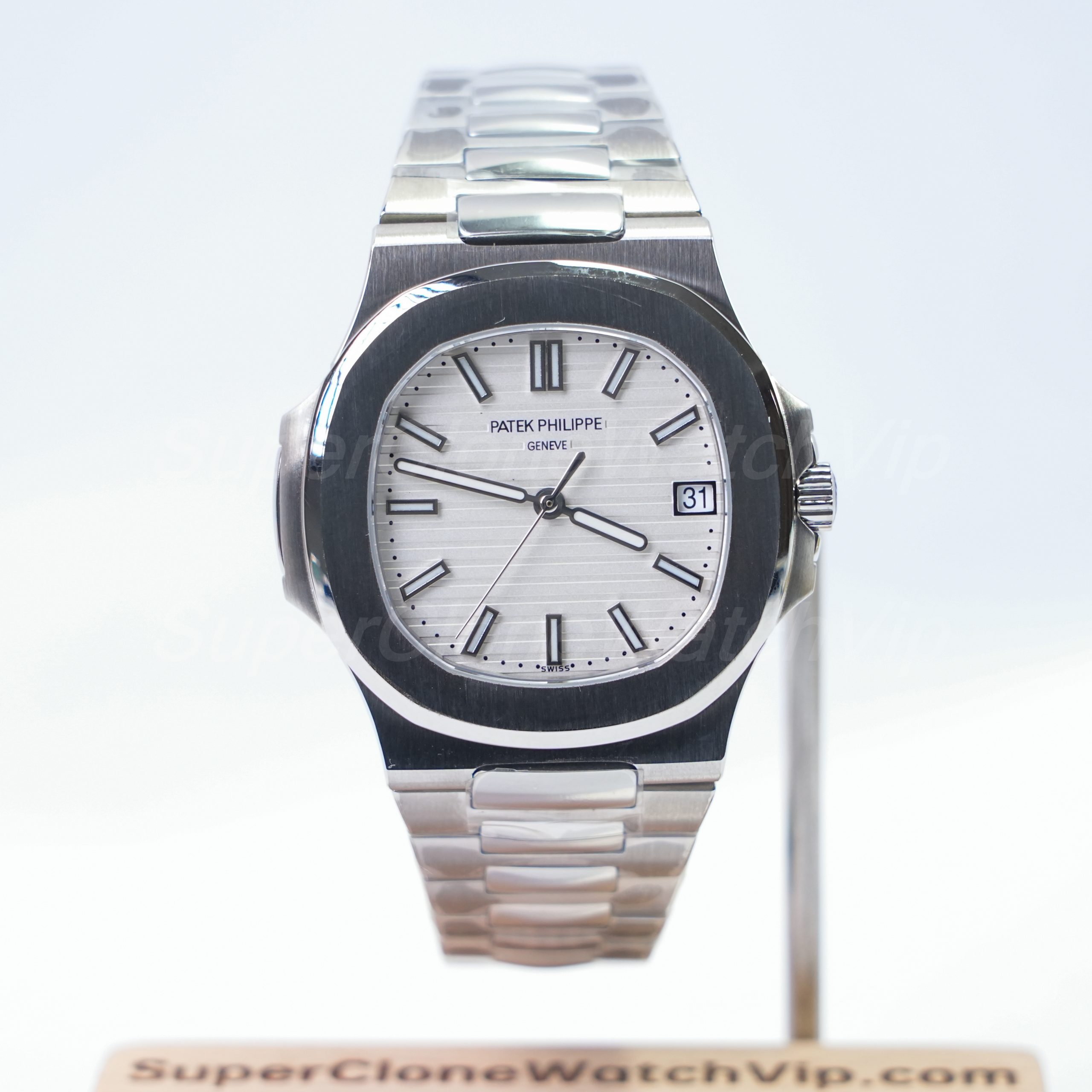 Patek Philippe Nautilus 5711 white dial 40mm model option