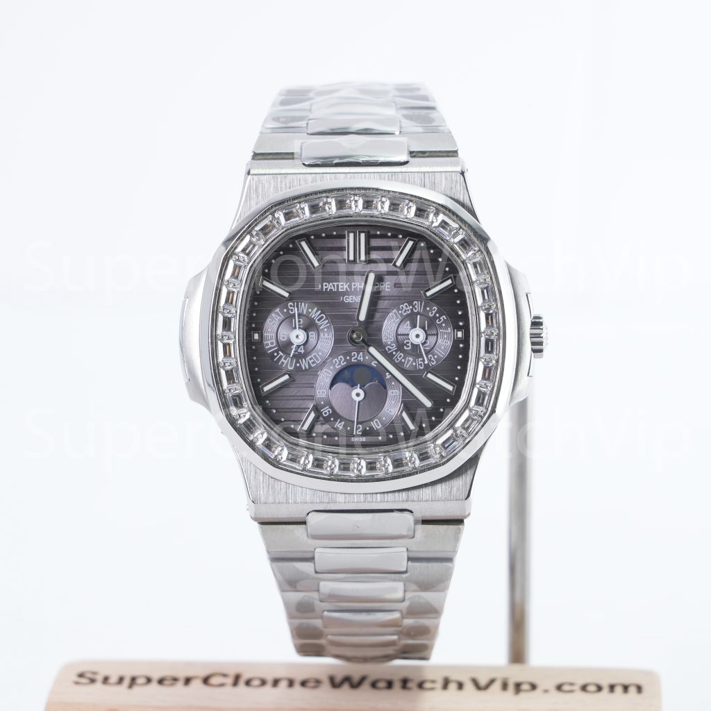 Patek Philippe Nautilus 5740 Grey Zircon Bezel 40mm Replica Watch