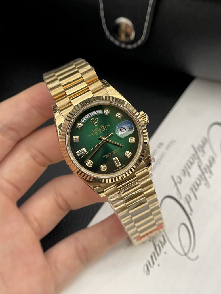 Rolex Day Date 228235 Moissanite Green Dial 36mm 2