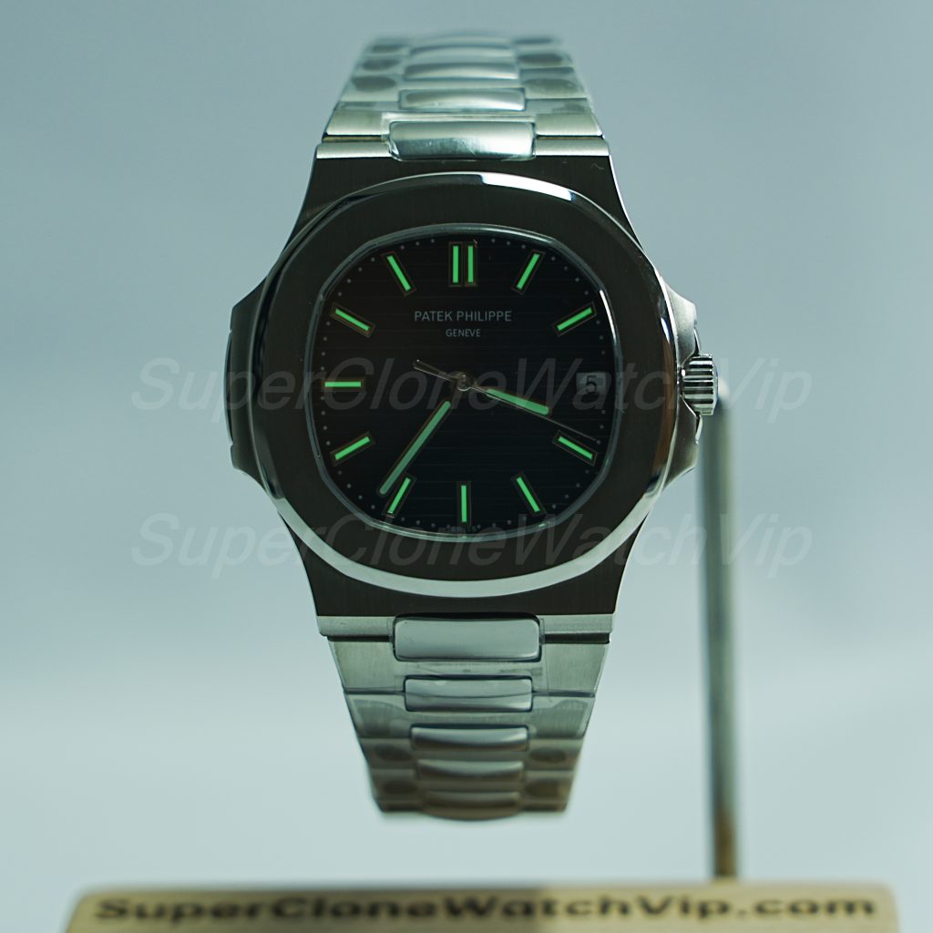 Patek Philippe -5711- 240304 Replica Watch - 2-150-scaled