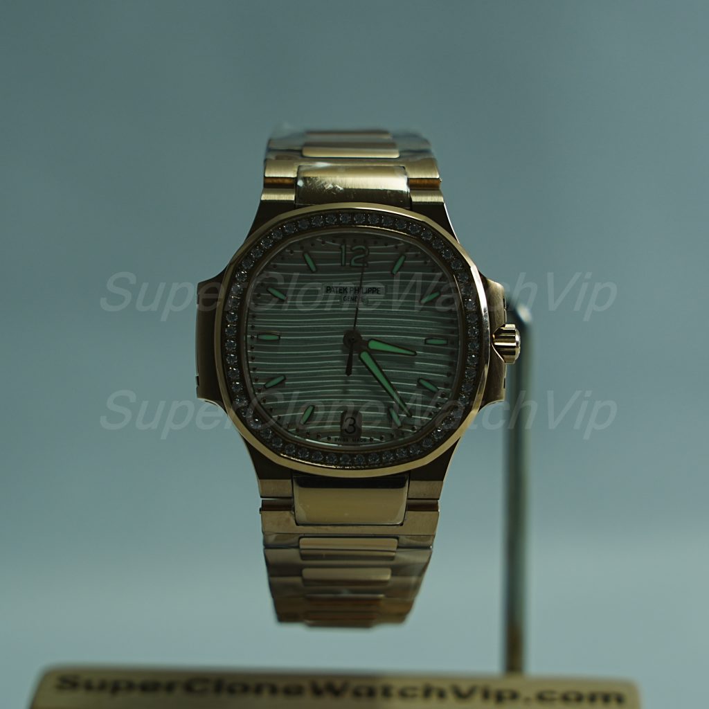 Patek Philippe NAUTILUS 7118 1200R 240802 35MM Replica Watch - 2-155-scaled