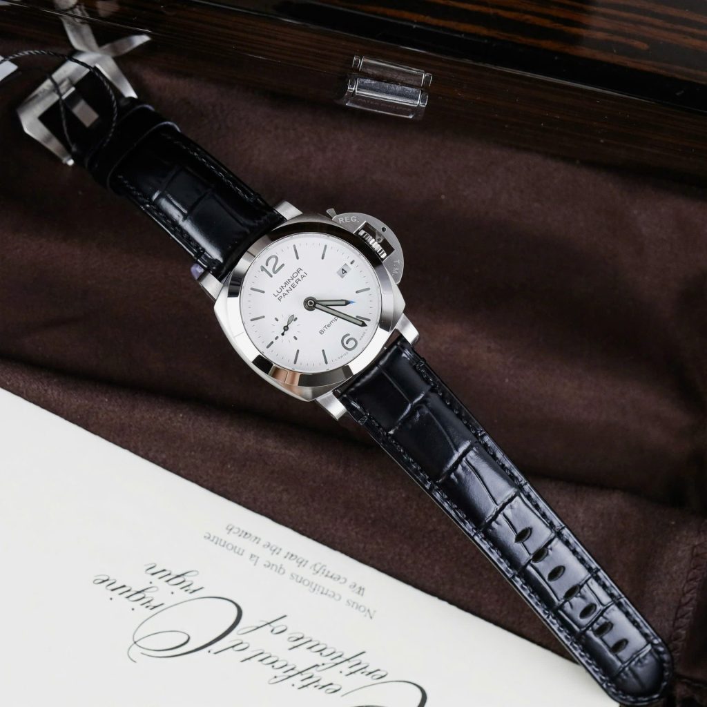 Panerai Luminor BiTempo PAM01367 Steel Model White Dial Black Alligator Leather Strap 44mm Replica Watches - 2-205