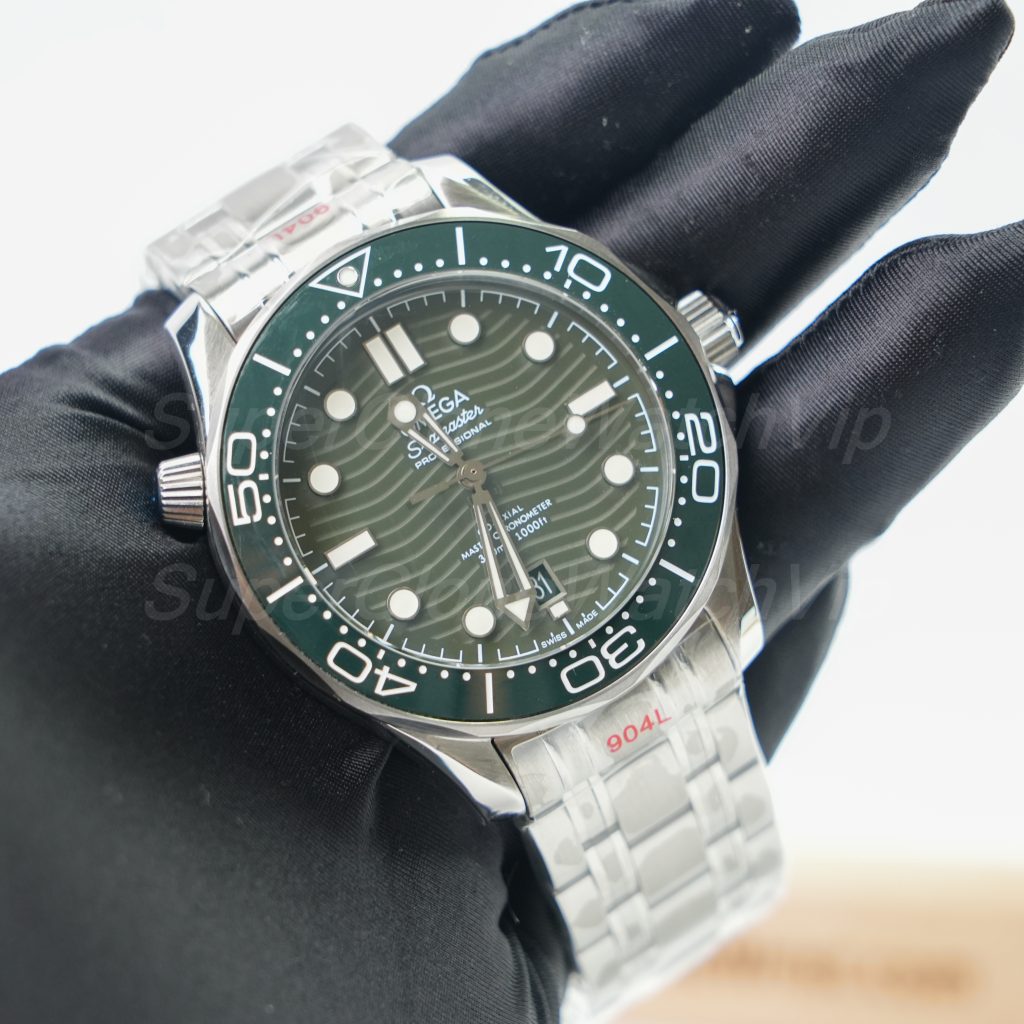 Omega-Seamaster-Green-dial 42 Replica Watches - 3-189-scaled