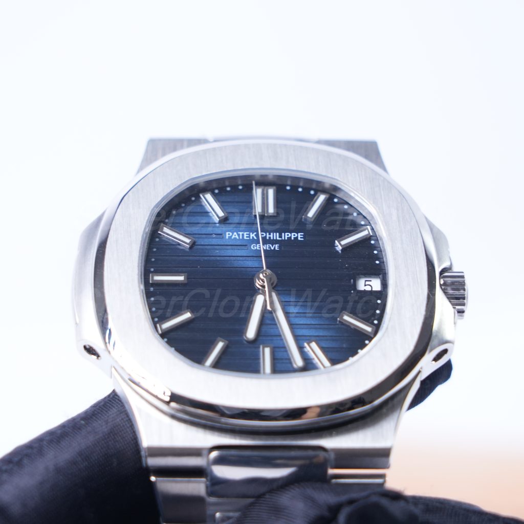 Patek Philippe -5711- 240304 Replica Watch - 4-149-scaled