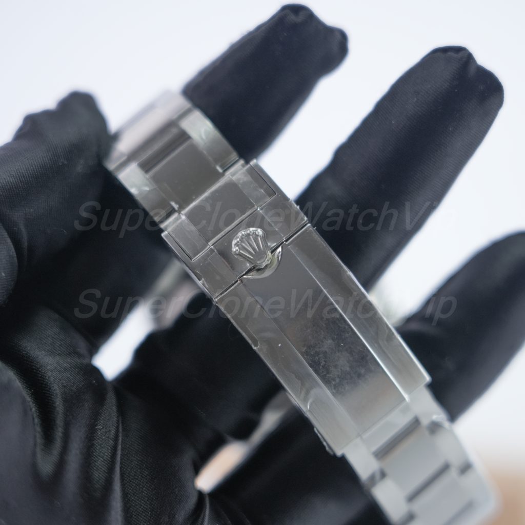 Rolex Cosmograph Daytona 126500LN Steel Model Black Dial Ceramic Bezel Oyster Bracelet 40mm Replica Watch - 8-124-scaled