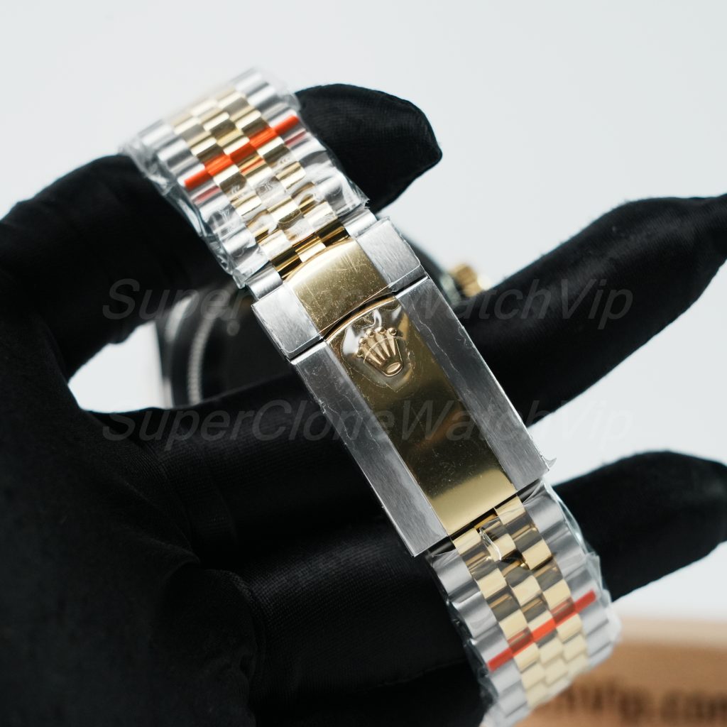 Rolex-Sky-Dweller-326933-Gold-Dial-Steel-Gold-42mm Super Clone Watches Replica Watches - 8-246-scaled
